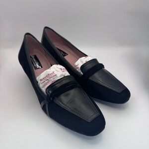 BeautiFeel Women's Classic Black Heels - size 40